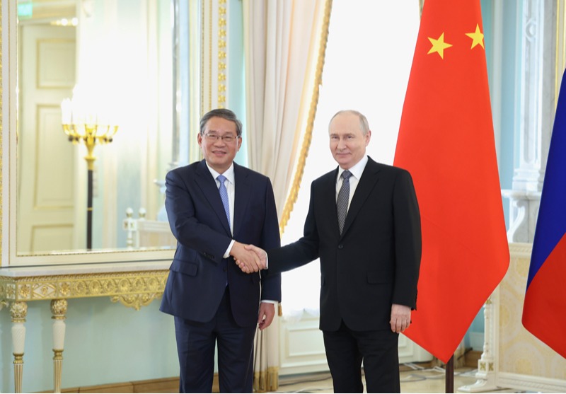 李强会见俄罗斯总统普京