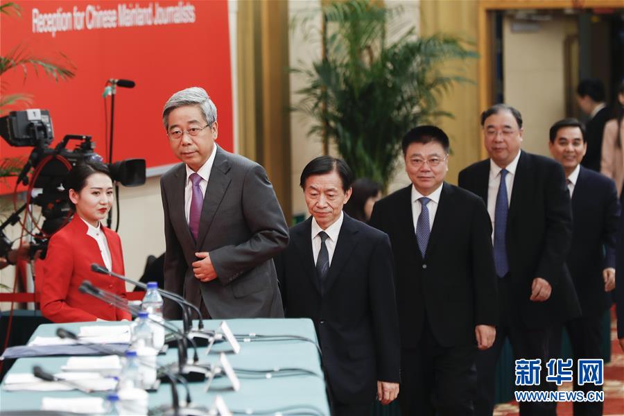 陈宝生出席国庆70周年活动新闻中心第二场新闻发布会